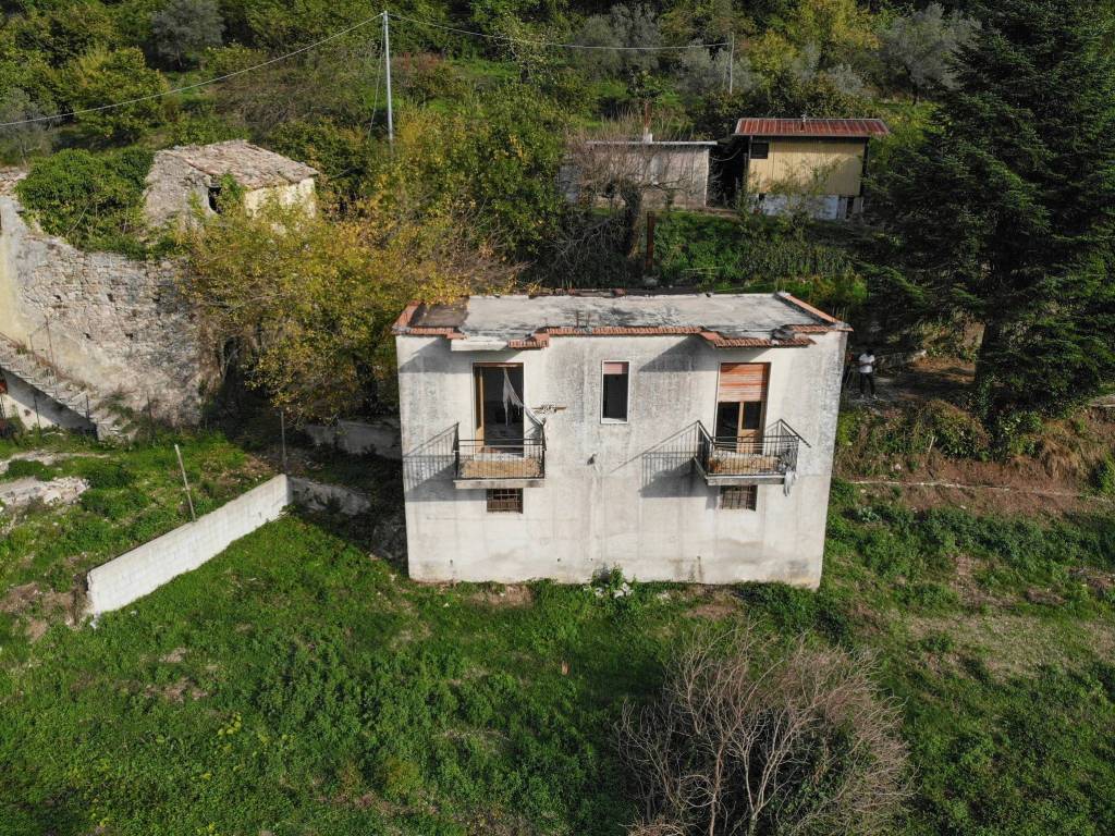 Rustico / casale a Campagna in Via Avigliano - Foto 2