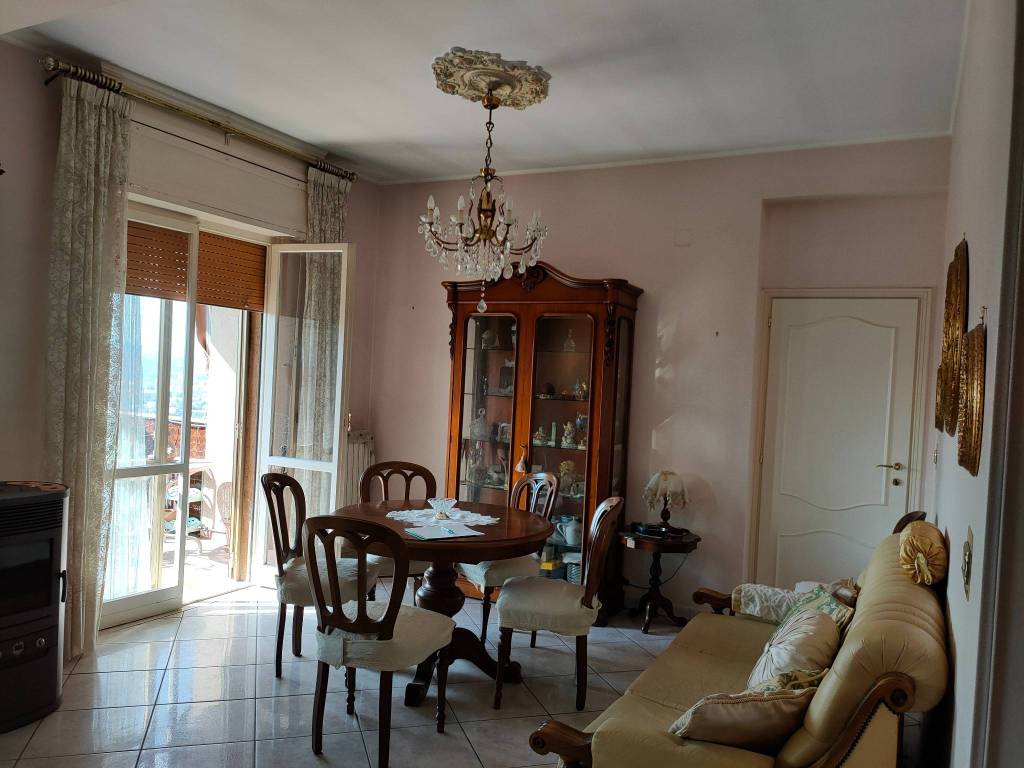 Appartamento a Benevento in Via Enrico Isernia - Foto 5