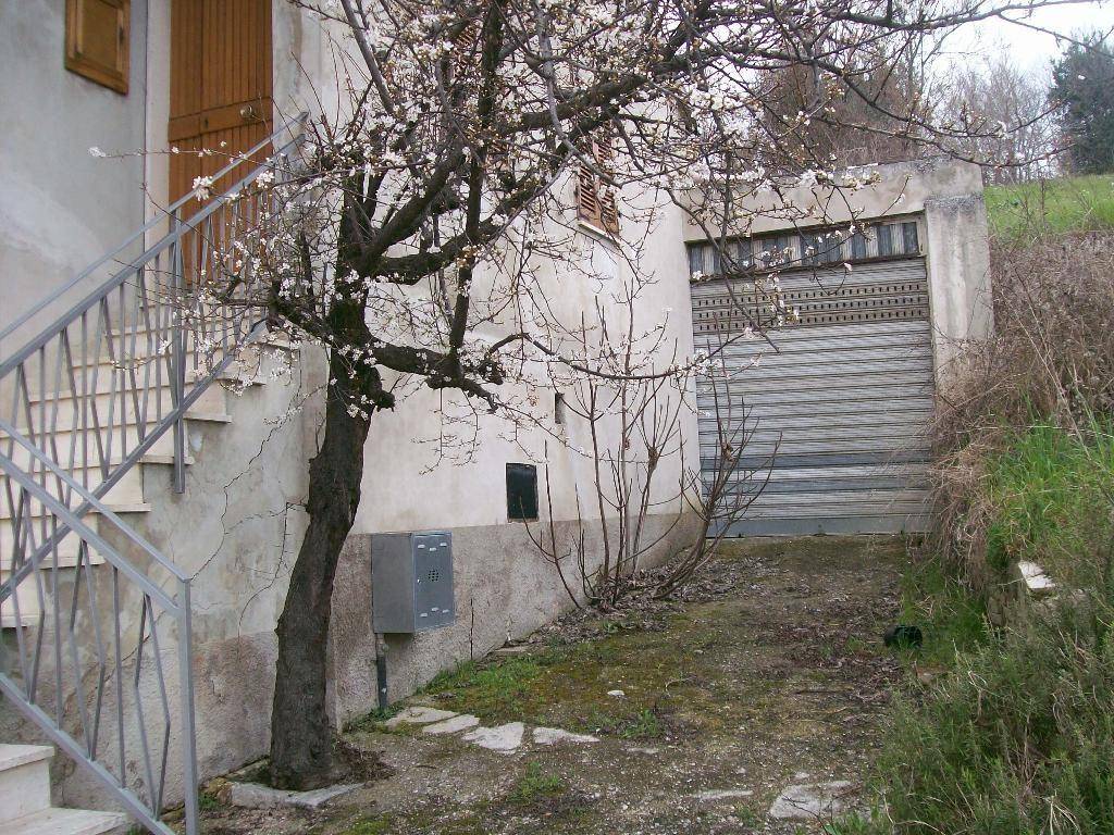 Rustico / casale a Appignano del tronto - Foto 2