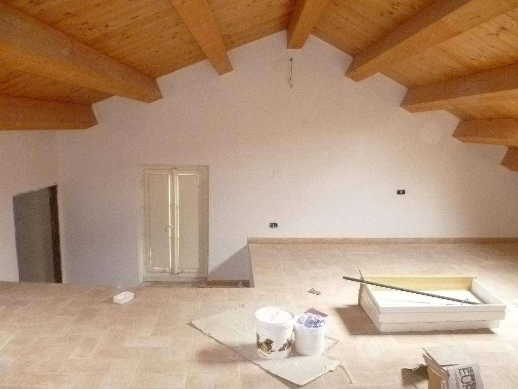 Appartamento a Carassai - Foto 2