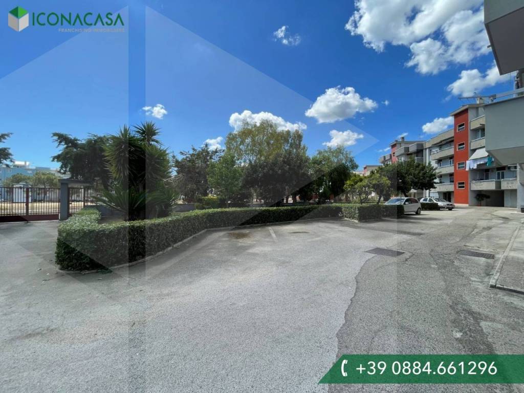 Appartamento a Manfredonia in Viale Michelangelo Buonarroti, 16 - Foto 5