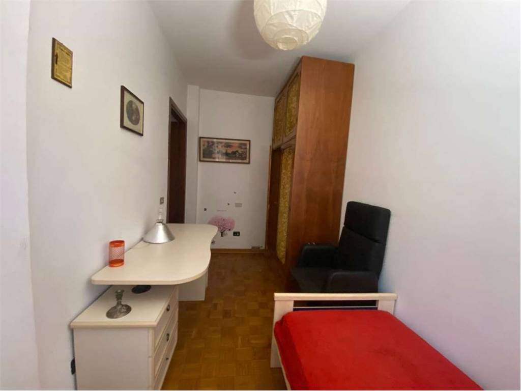 Appartamento a Reggio emilia in Via Enrico Ferri - Foto 3