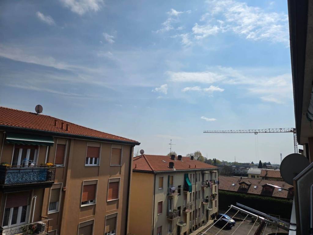 Appartamento a Bernareggio in Via Dante, 16 - Foto 4