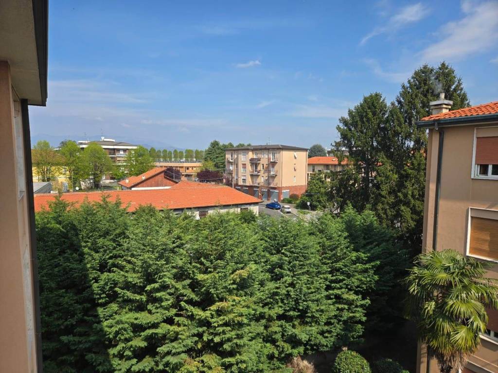 Appartamento a Bernareggio in Via Dante, 16 - Foto 5