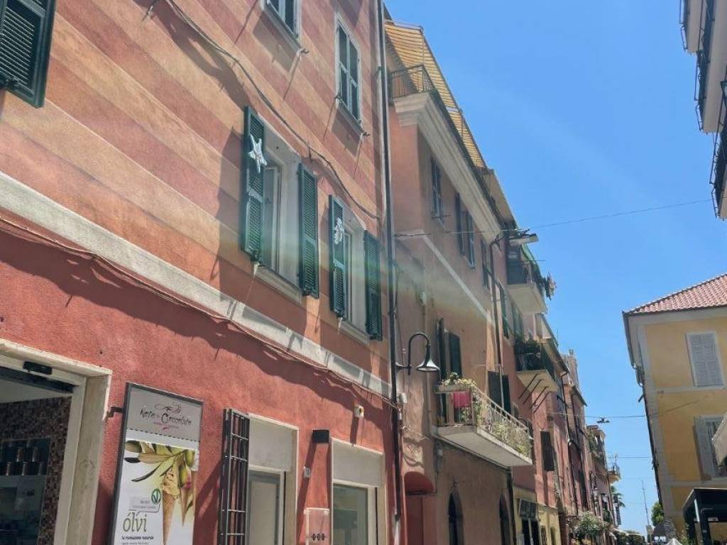Attico / mansarda a Loano in Via del Monte, 37 - Foto 3