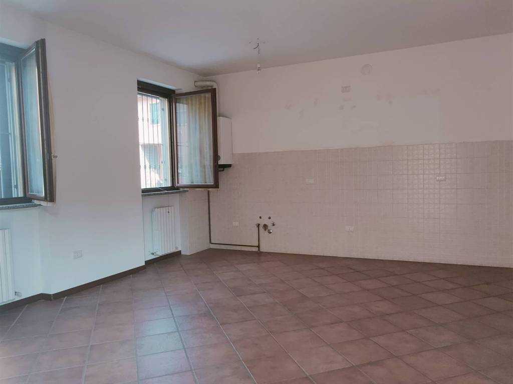 Appartamento a Brembio in via Vittorio Veneto , 1 - Foto 4