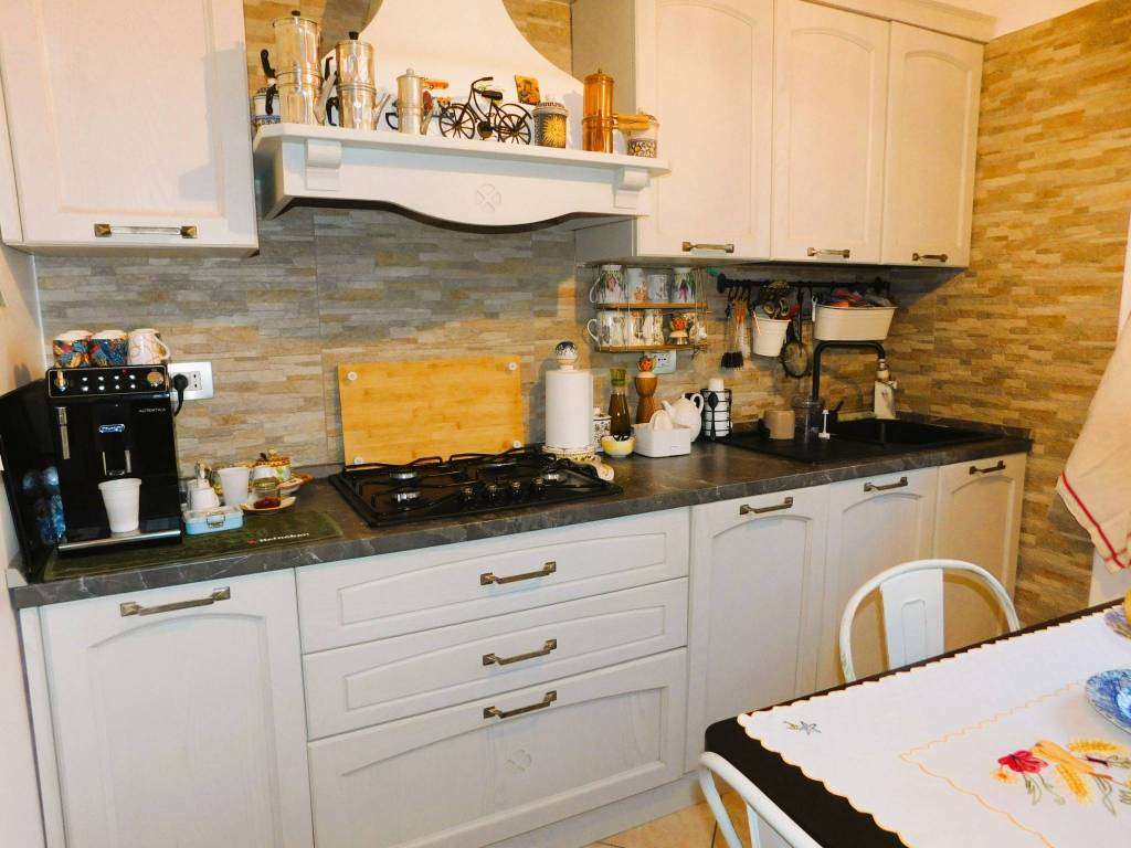 Appartamento a Tortoreto in Via Trieste, 70 - Foto 2