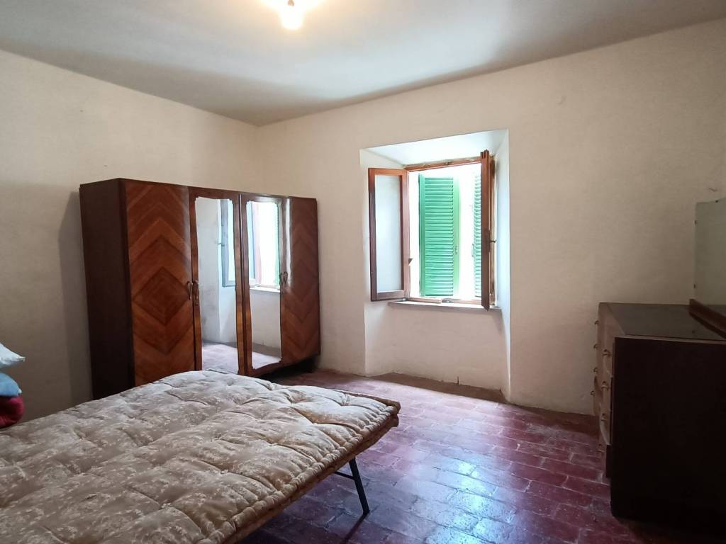 Casa indipendente a Fiuminata in Via Frazione Fonte di Brescia - Foto 5