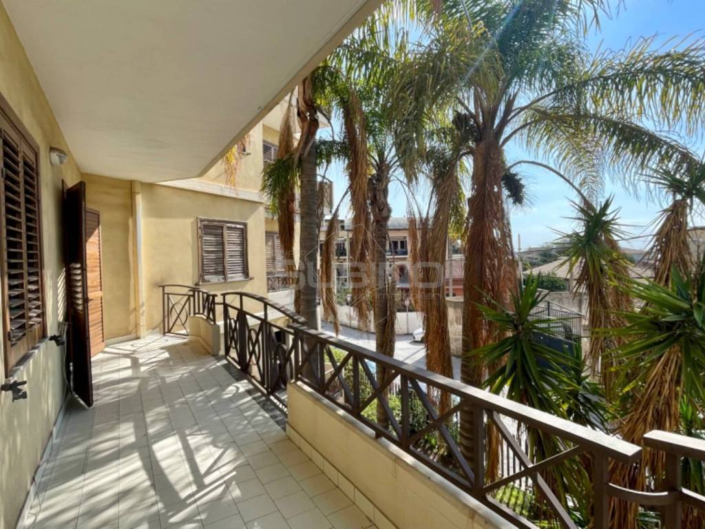 Appartamento a Siracusa in CARLO FORLANINI, 28 - Foto 2