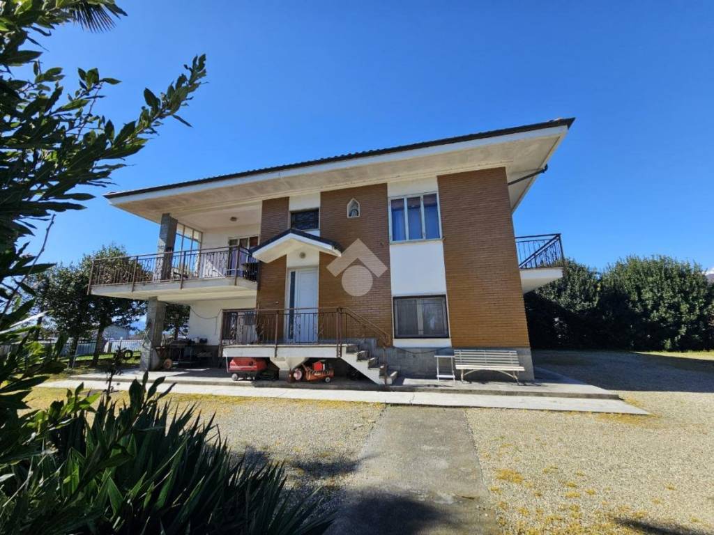 Villa a San secondo di pinerolo in Via Val Pellice, 2 - Foto 1
