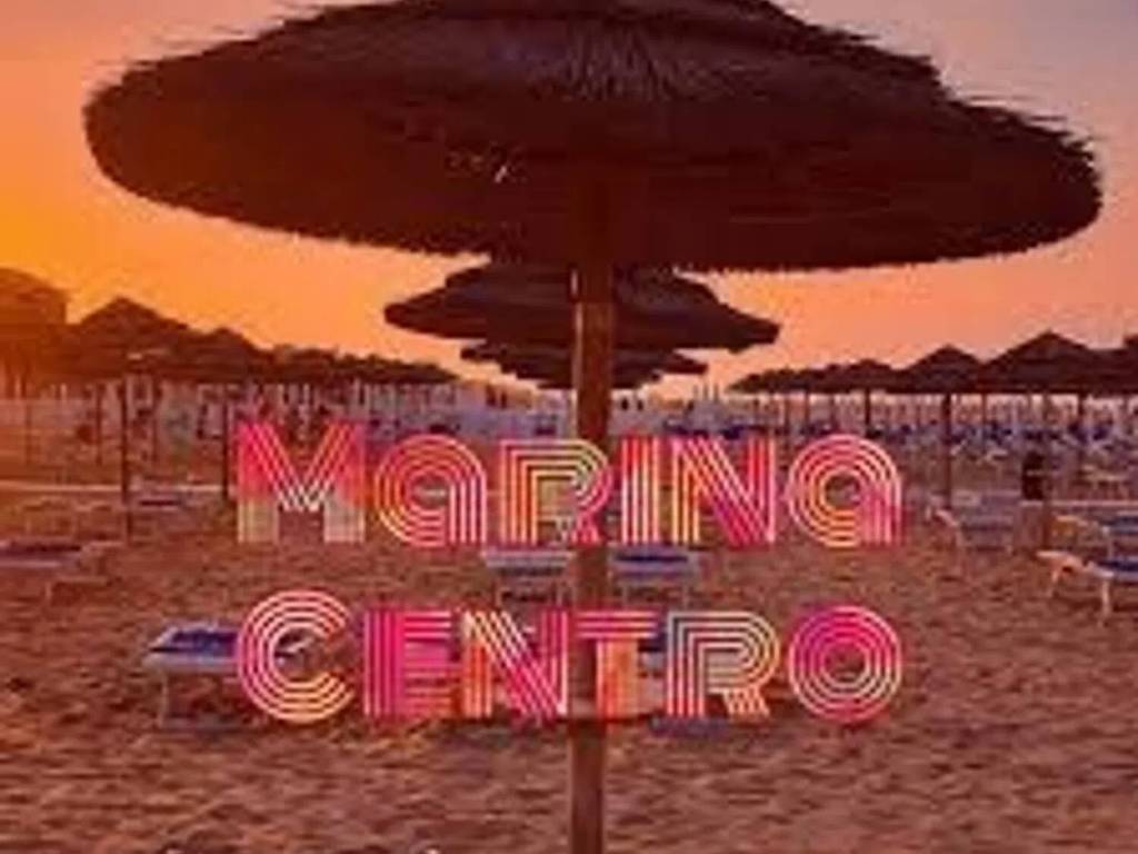 Immobile a Rimini in Lungomare Giuseppe Di Vittorio, 38 C - Foto 2