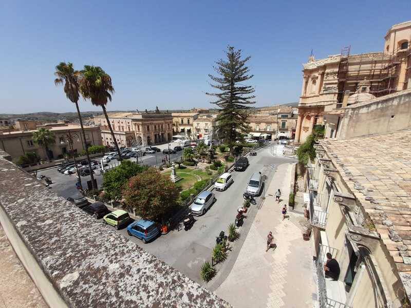 Casa indipendente a Noto in Corso Vittorio Emanuele, 64 - Foto 2