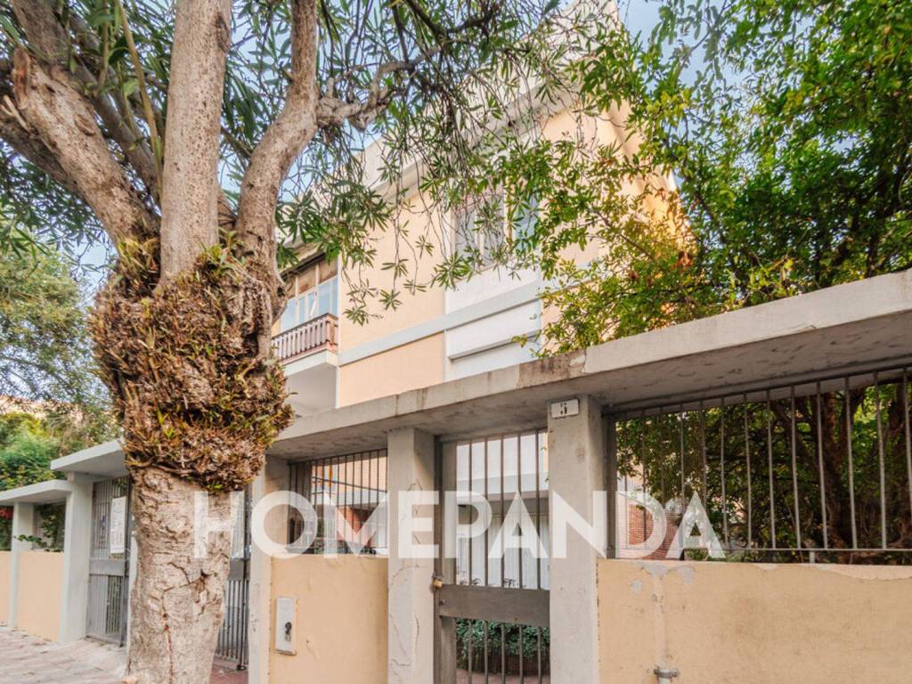 Villa a Cagliari in Via Giovanni Boccaccio, 5 - Foto 2