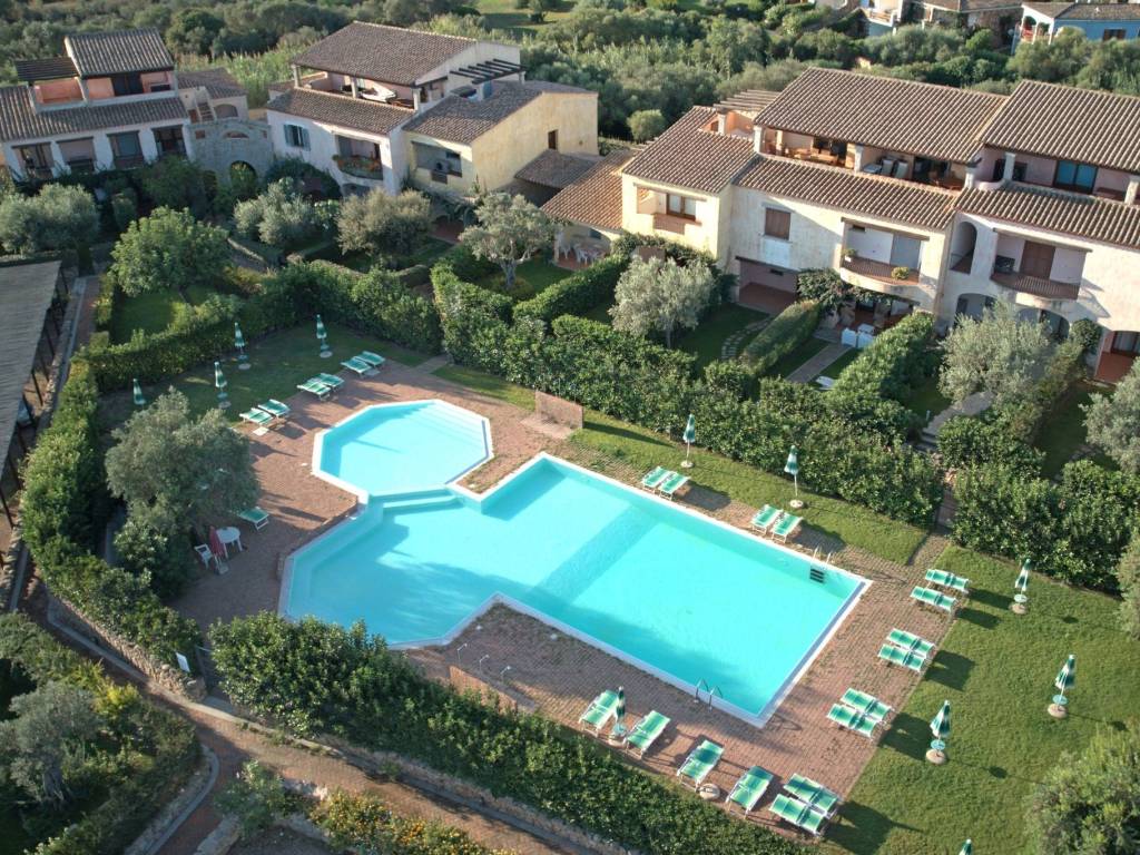 Appartamento a Loiri porto san paolo in Via Giovan Battista Decandia, 8 - Foto 2