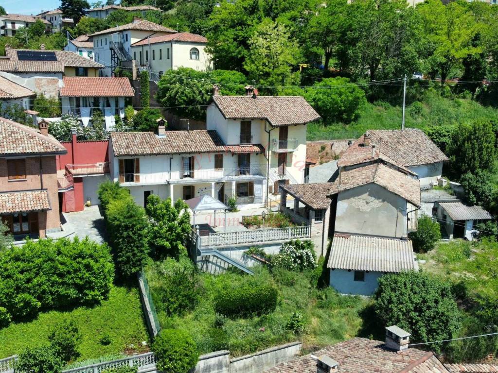 Rustico / casale a Castagnole delle lanze in Via Valle - Foto 4
