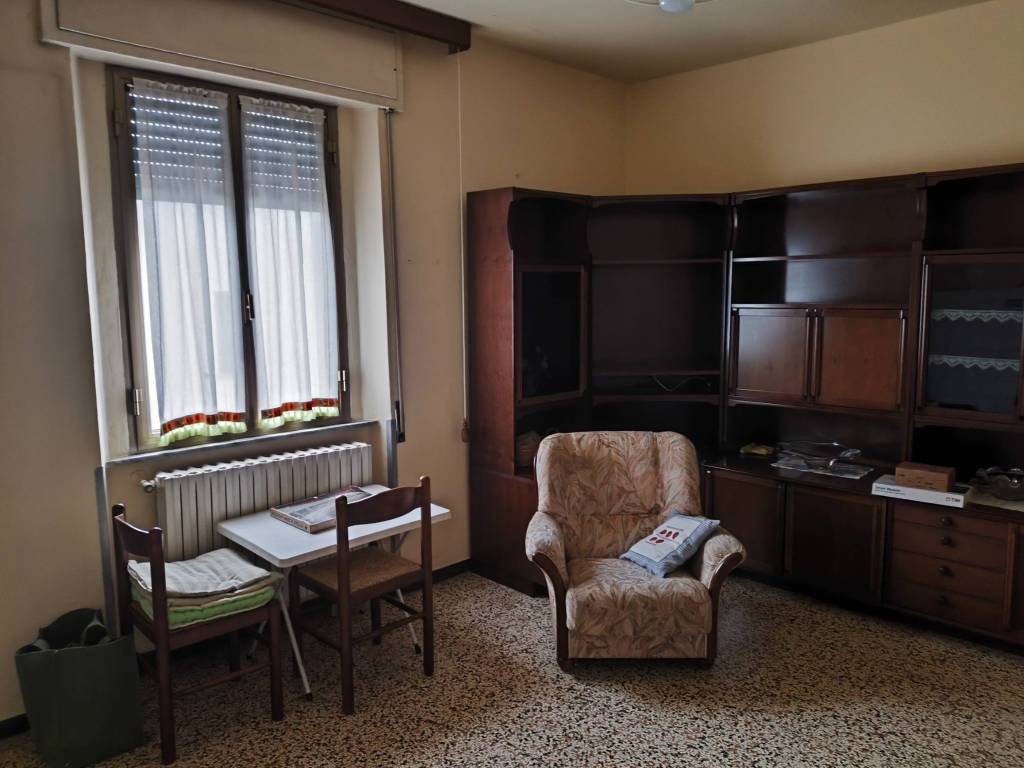 Appartamento a Monsummano terme in Piazza Giuseppe Giusti, 55 - Foto 2