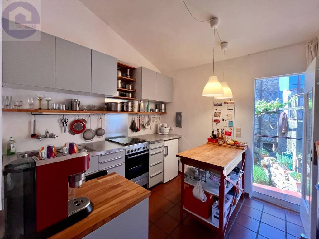 Appartamento a Costarainera in Via Dottor Raineri, 19 - Foto 2