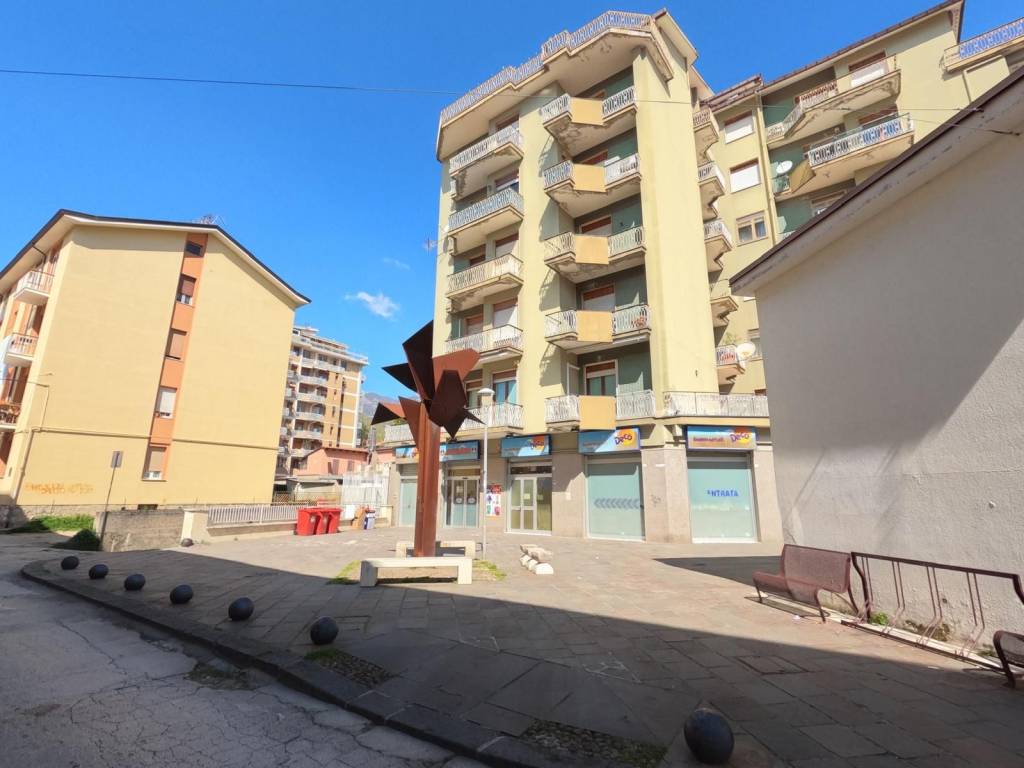 Appartamento a Avellino in Viale Italia - Foto 4