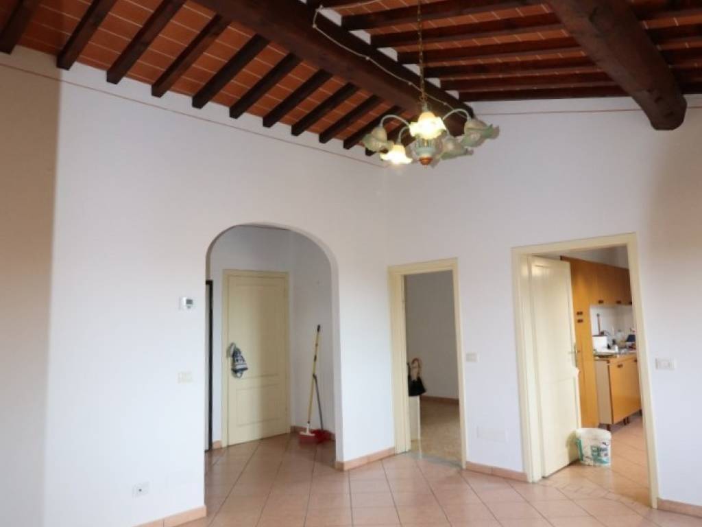 Appartamento a Montevarchi in Via Pestello - Foto 2