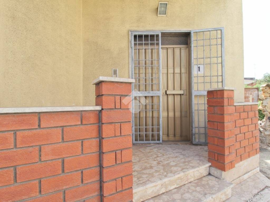 Casa indipendente a Isola di capo rizzuto in Viale Europa, 1 - Foto 2
