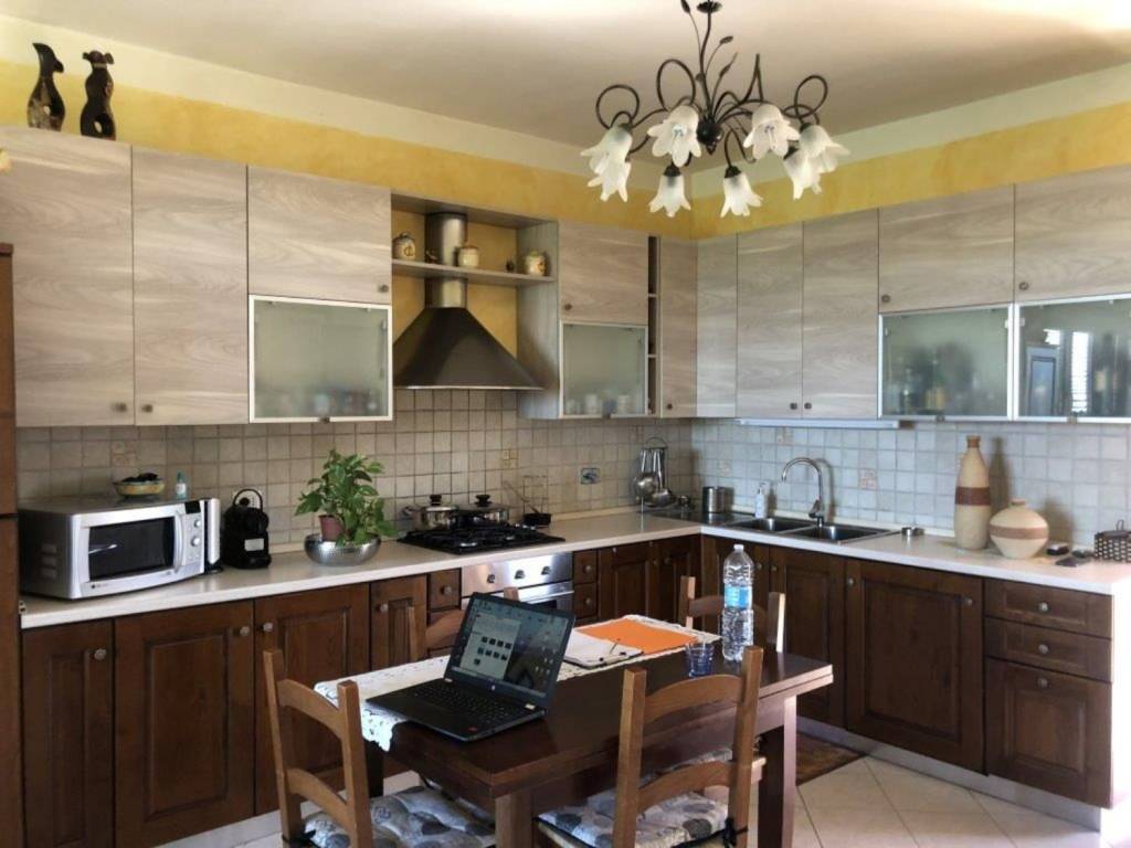 Villa a Castiglione del lago in Via Belveduto s.n.c - Foto 3