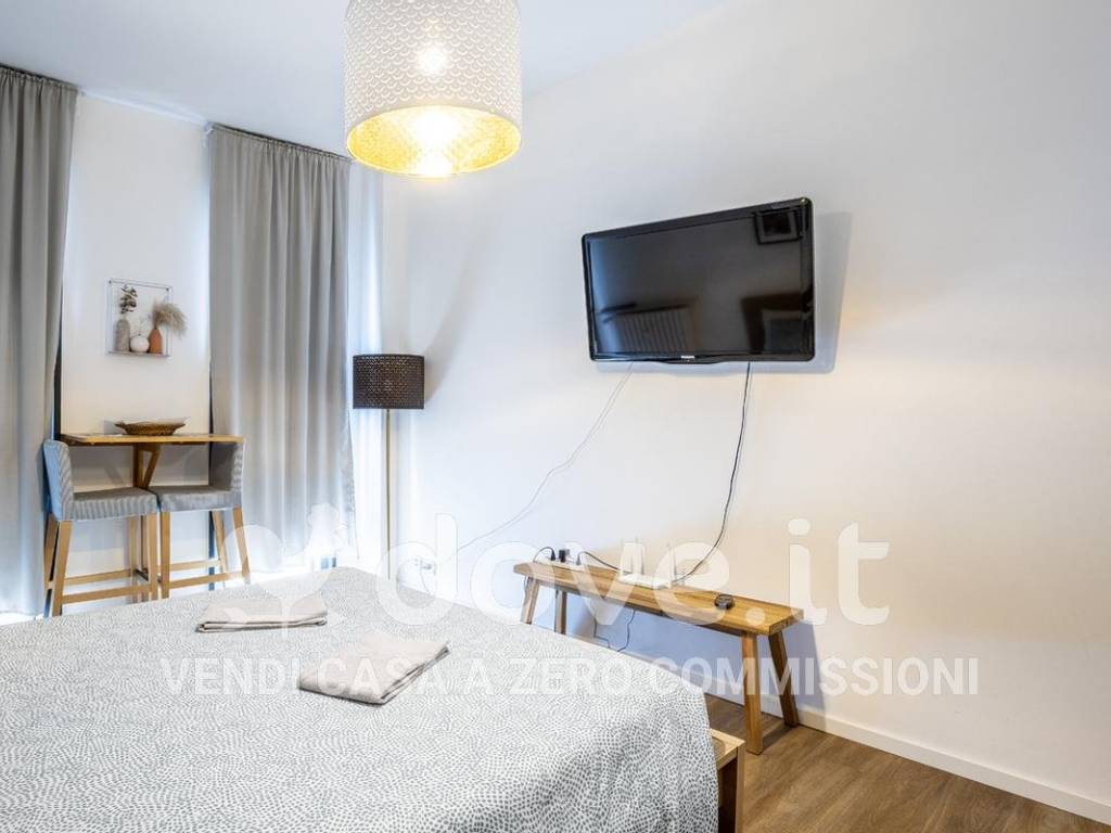 Appartamento a Luino in Viale Amendola, 38 - Foto 5