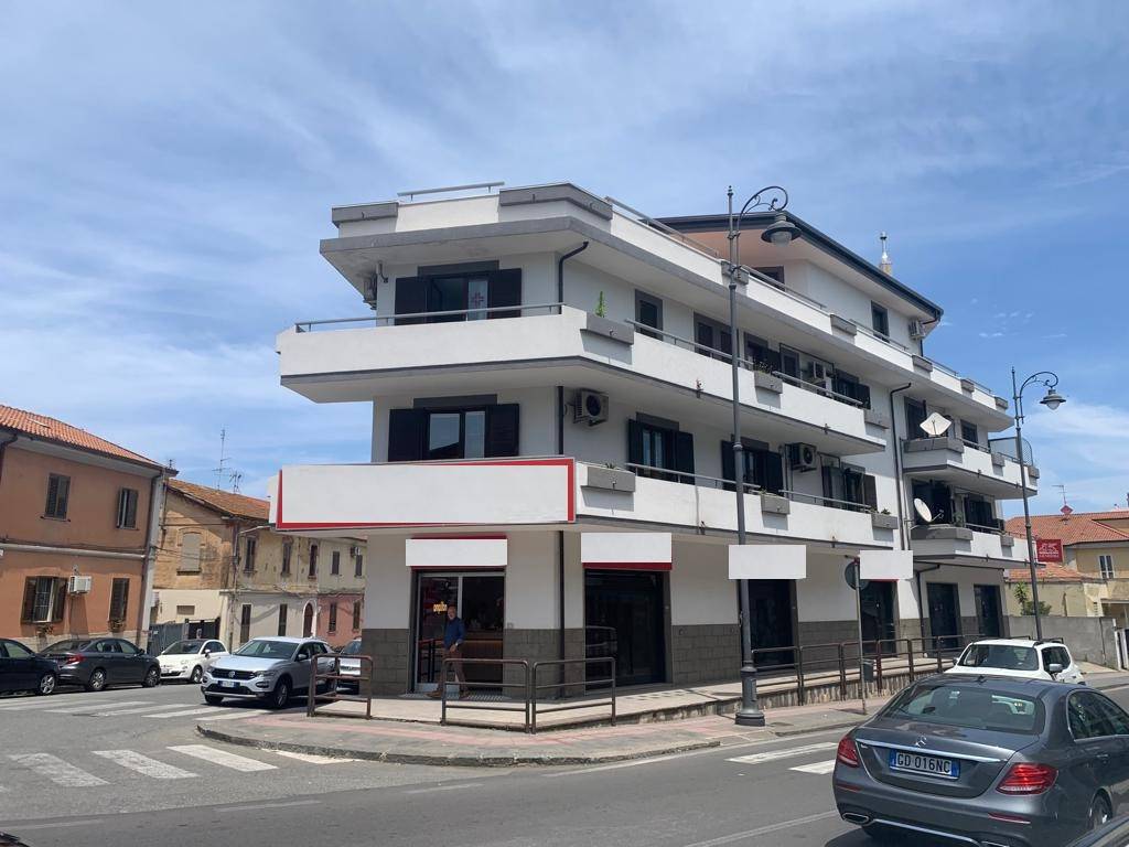 Appartamento a Vibo valentia in Viale Francesco Protettì, 2 - Foto 2