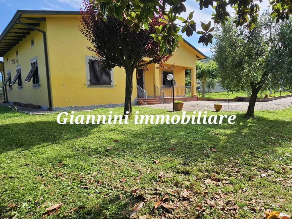Villa a Porcari in Via Poggetto - Foto 2