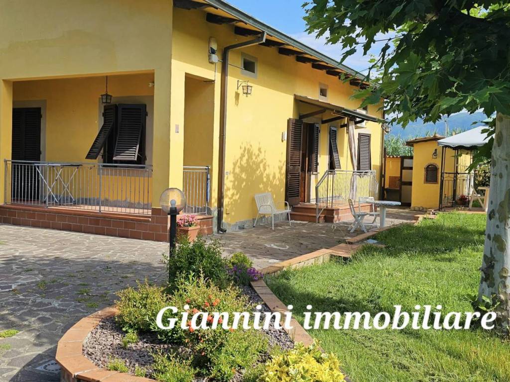 Villa a Porcari in Via Poggetto - Foto 3