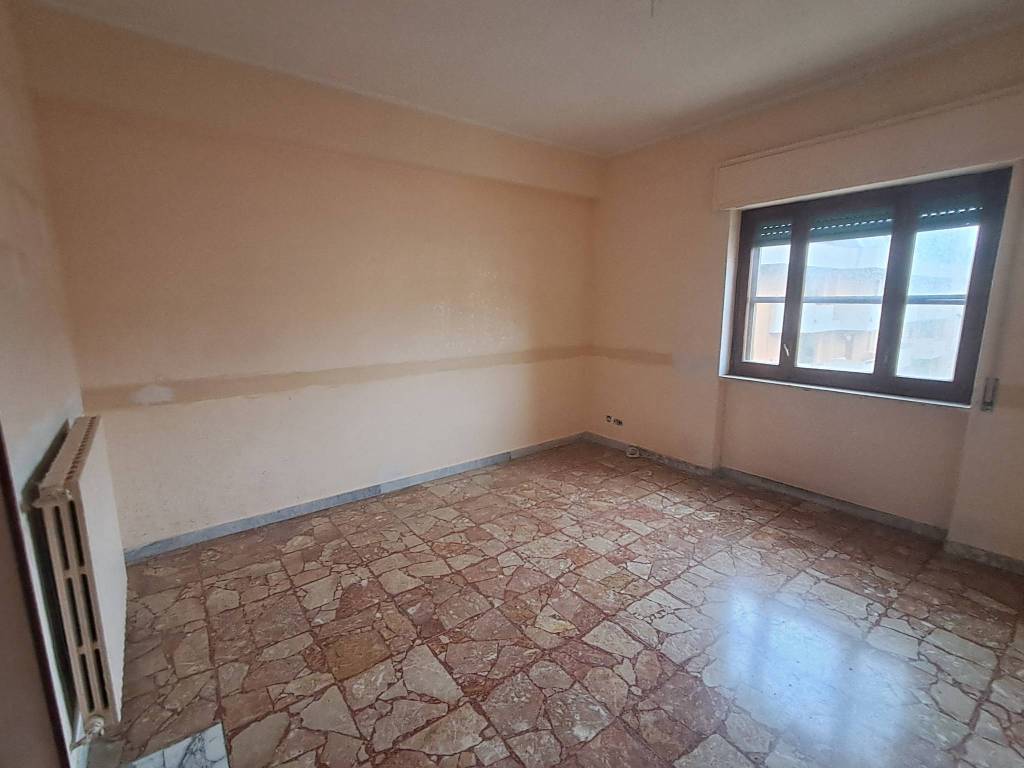 Appartamento a Catanzaro in Viale Vincenzo De Filippis - Foto 3