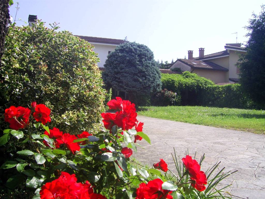 Villa a Porto mantovano in Via Pietro Treves, 145 - Foto 4