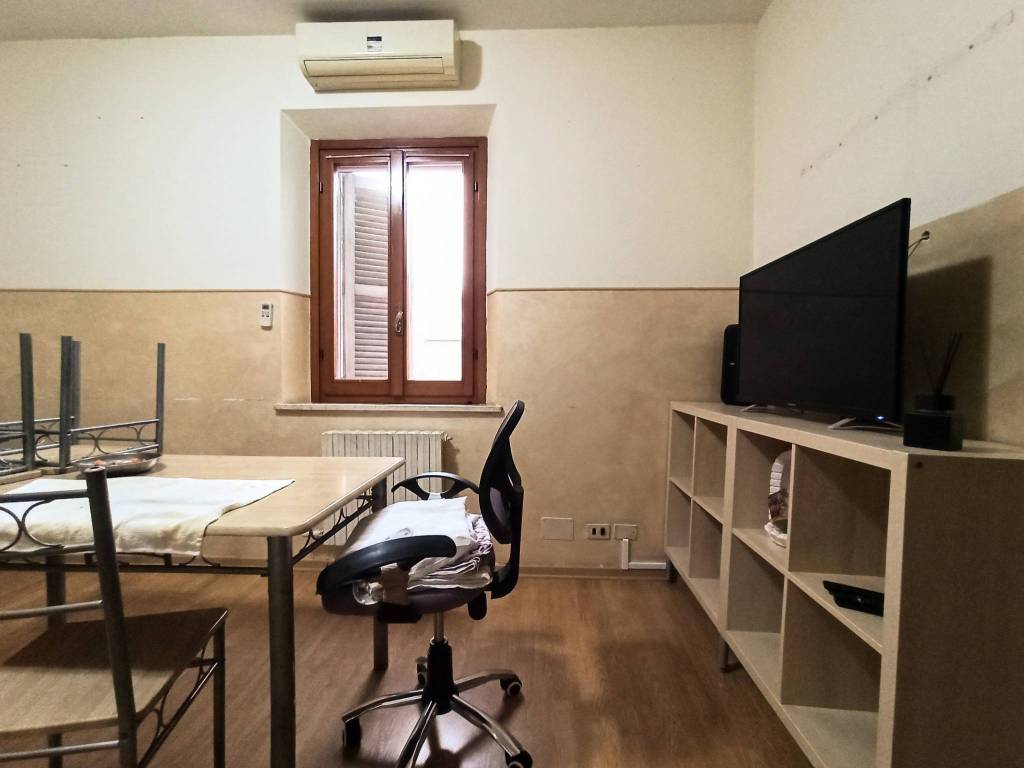 Appartamento a Falconara marittima in Via Giuseppe Verdi - Foto 2