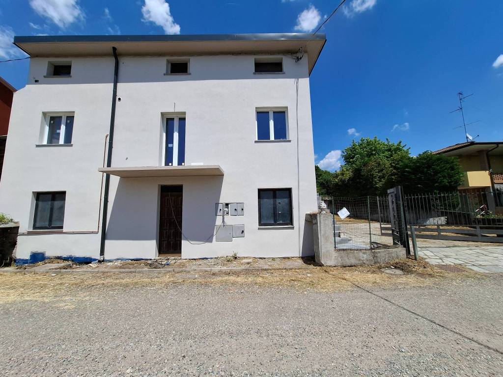 Villa a Guanzate in Via Ludovico Ariosto - Foto 2