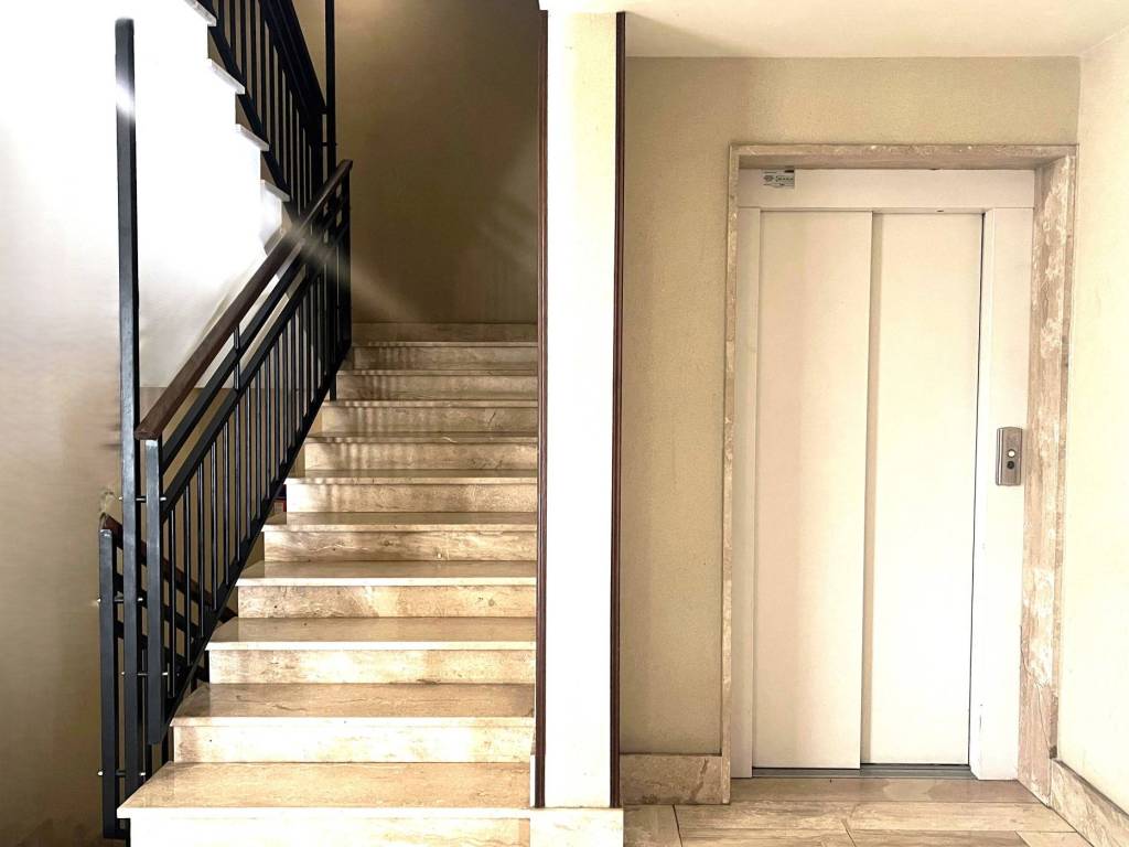 Appartamento a Cagliari in Via Giambattista Tiepolo - Foto 2