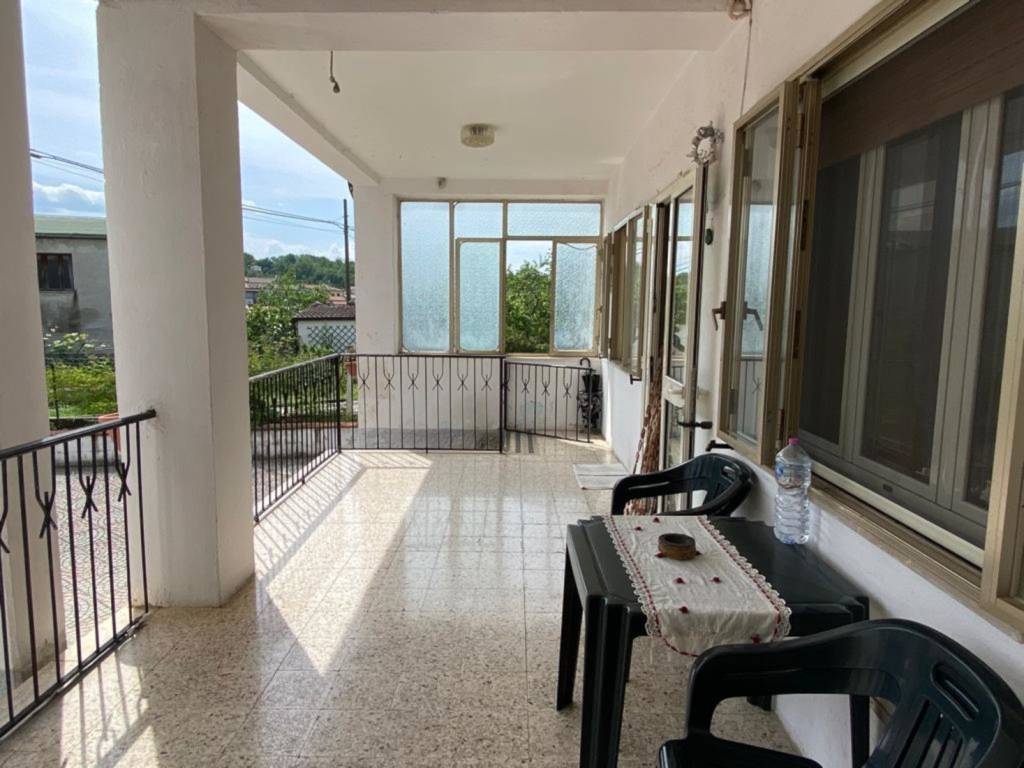 Casa indipendente a Roccamorice in Crognaleto - Foto 3