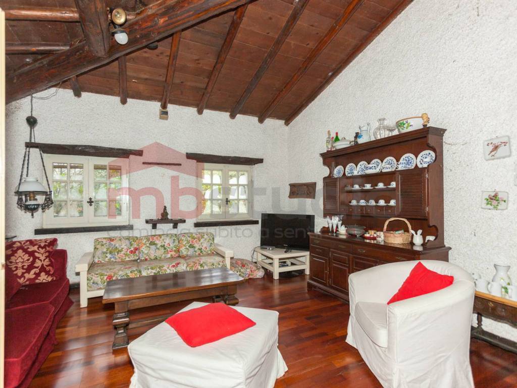 Villa a Locate varesino in Via Donatori di Sangue - Foto 2