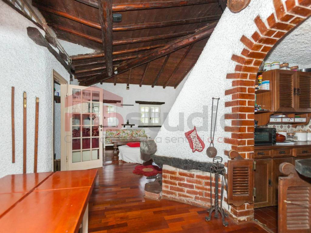 Villa a Locate varesino in Via Donatori di Sangue - Foto 3