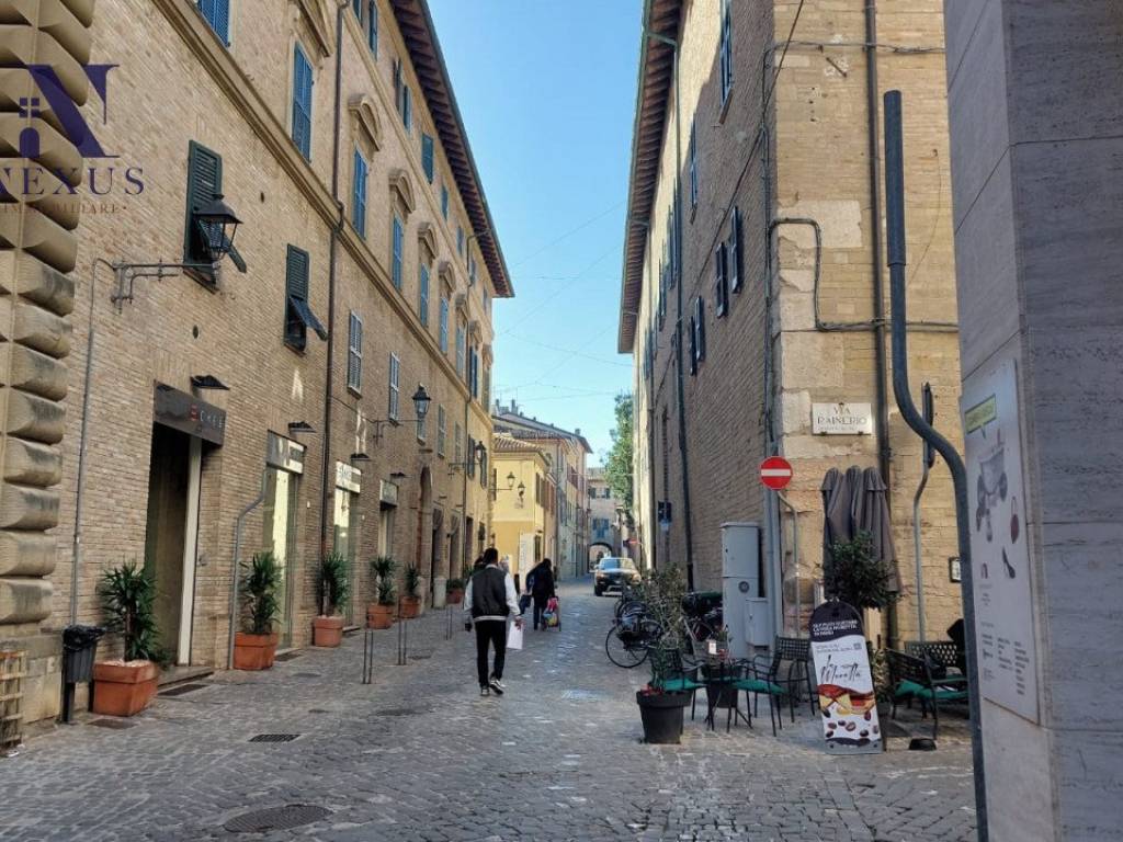 Immobile a Fano in Via Montevecchio 54 - Foto 2