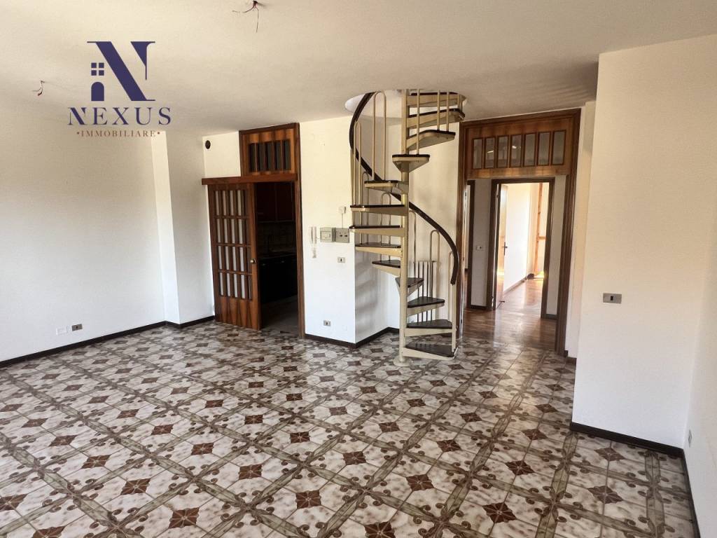 Appartamento a Trecastelli in Viale 1° Maggio - Foto 4