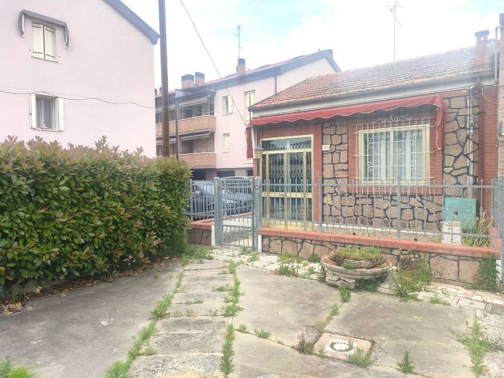 Casa indipendente a Ferrara in Via dell'Aeroporto - Foto 2