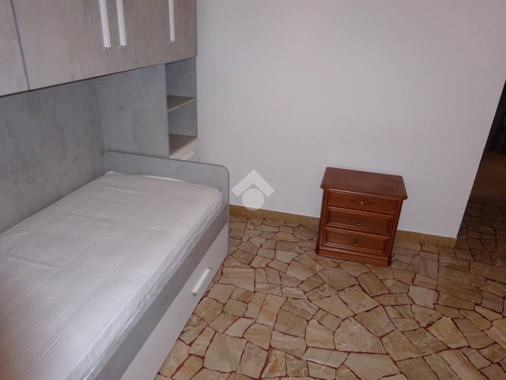 Appartamento a Ferrara in STANZA Via Comacchio - Foto 5