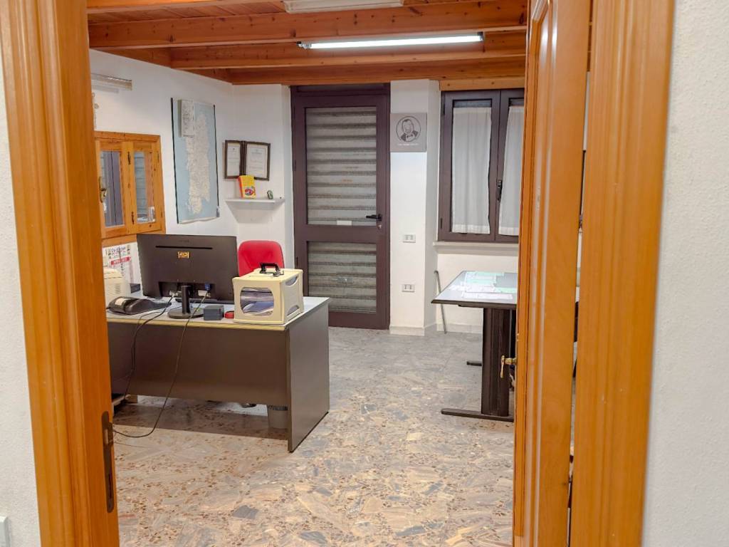 Immobile a Nuoro in Via Fratelli Cervi - Foto 3