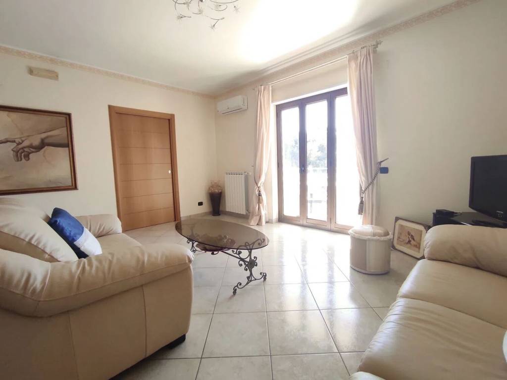 Appartamento a Palagiano in Via Giolitti, 1 - Foto 2