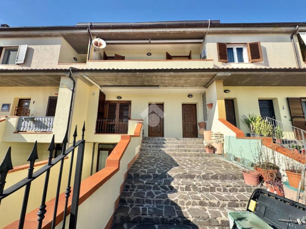 Appartamento a Assisi in Via Alessandro Fiumi, 18 - Foto 2