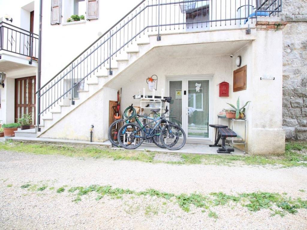 Casa indipendente a Torreano in VIA CIVIDALE, 10 - Foto 3