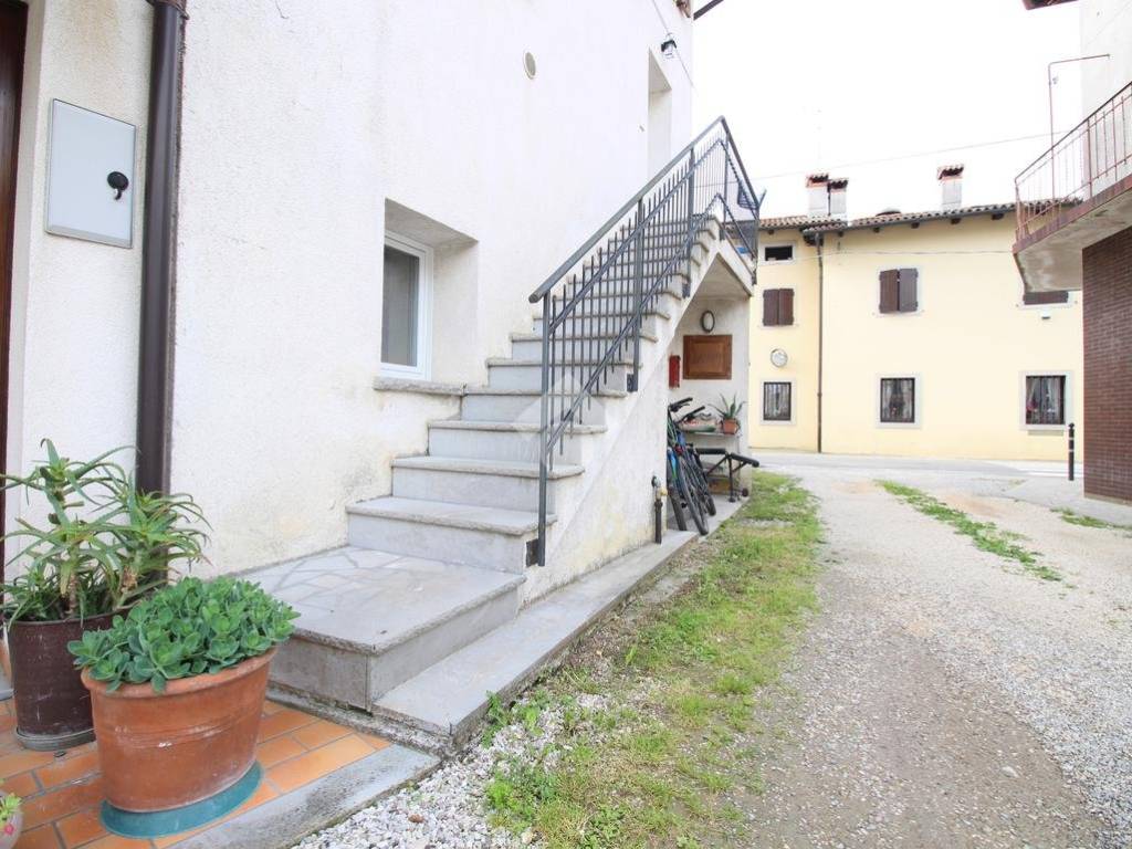 Casa indipendente a Torreano in VIA CIVIDALE, 10 - Foto 5