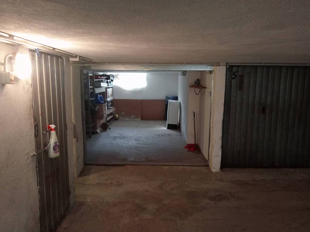 Box / garage a Spotorno in Via delle Strette, 24 - Foto 3