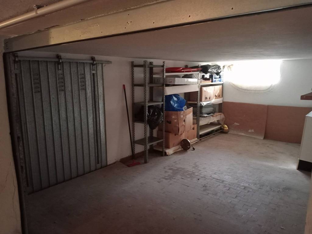 Box / garage a Spotorno in Via delle Strette, 24 - Foto 4