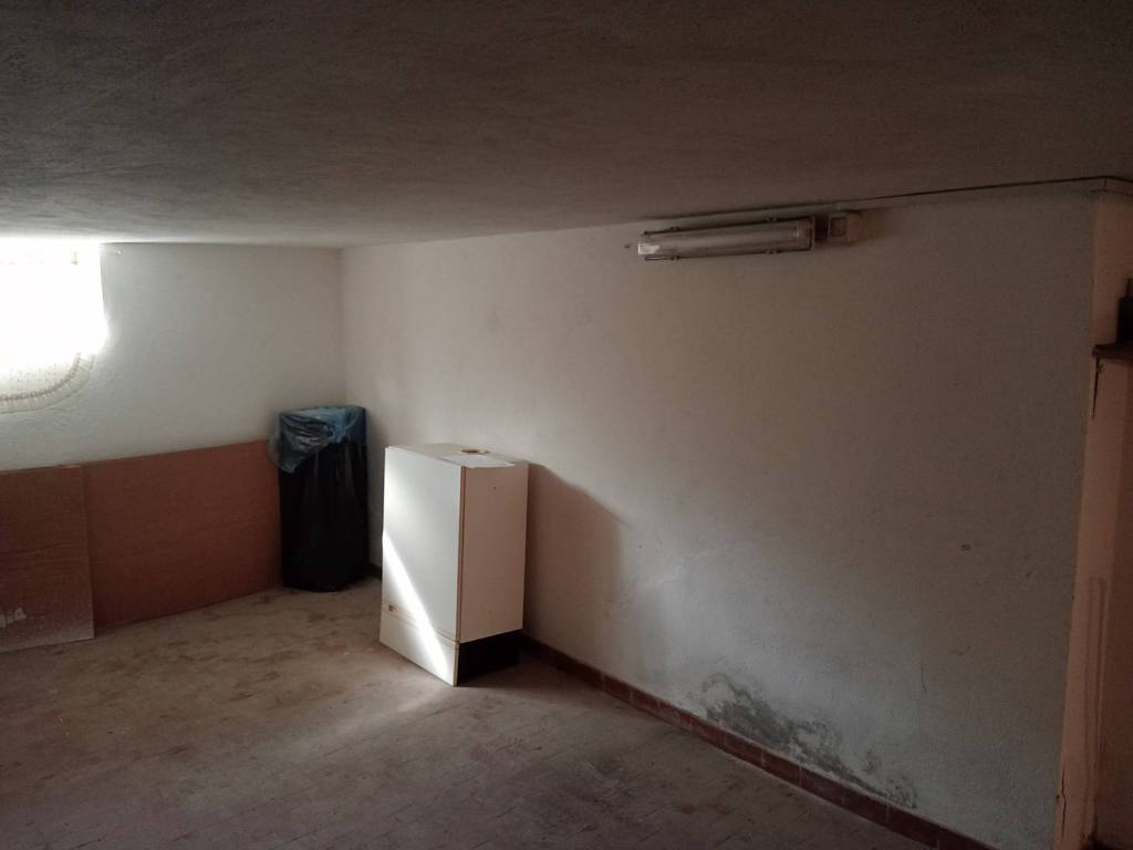 Box / garage a Spotorno in Via delle Strette, 24 - Foto 5