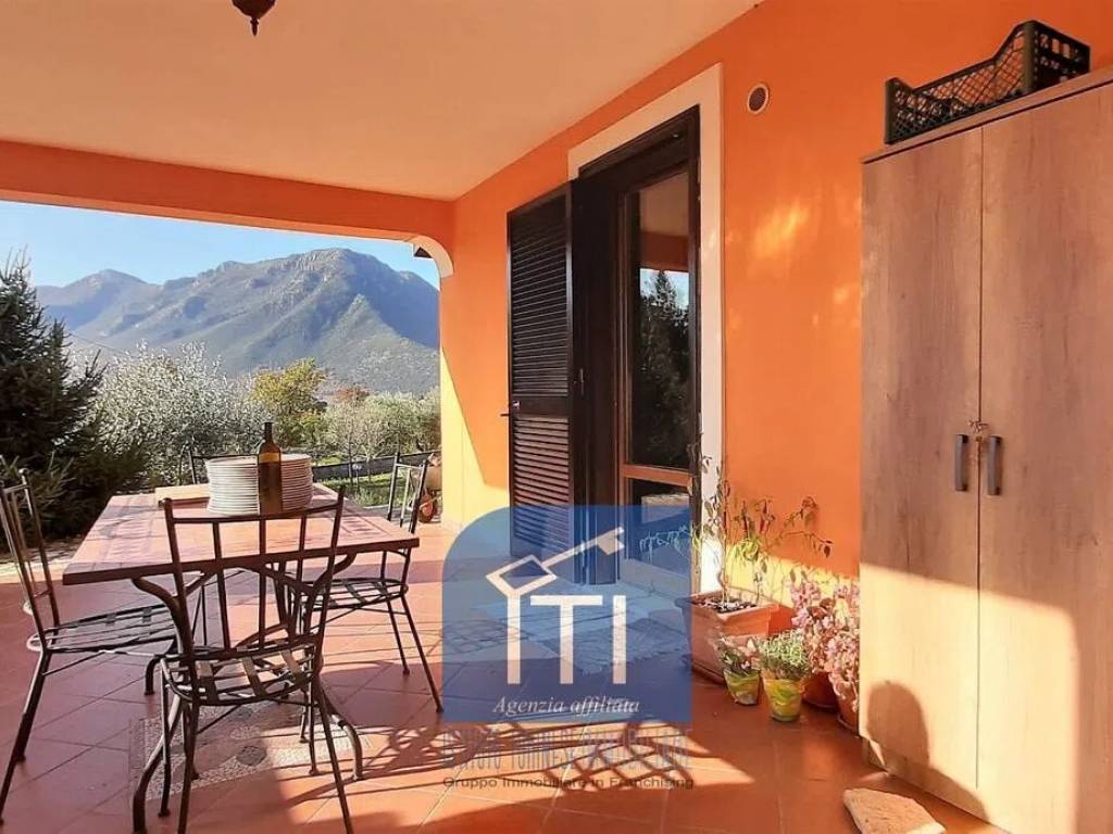 Villa a Mignano monte lungo in Via Oliveto Arso S.N.C. - Foto 3